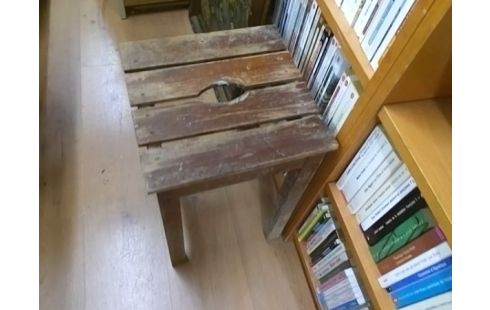 TABOURET BOIS ANCIEN
