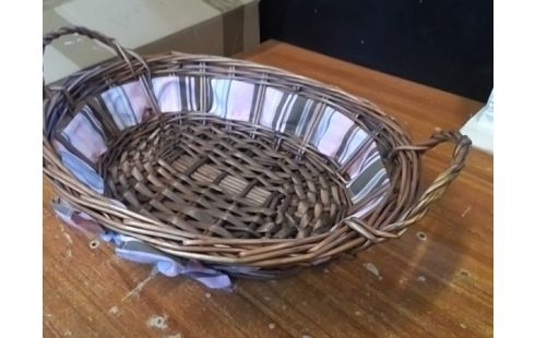 PANIER OSIER AVEC TISSU