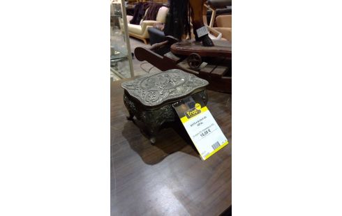 BOITE A BIJOUX EN MÉTAL