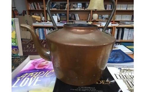 BOUILLOIRE ANCIENNE CUIVRE