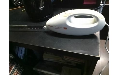 COUTEAU ELECTRIQUE TEFAL