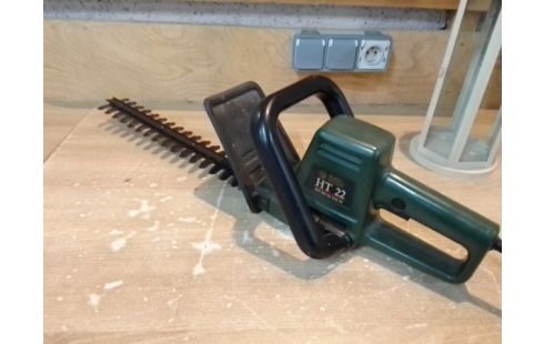 TAILLE HAIE ELECTRIQUE BLACK&DECKER