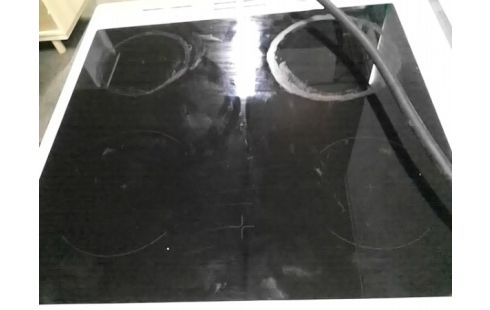 CUISINIERE ELECTRIQUE VITRO BEKO