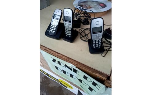 TELEPHONE SIEMENS TRIO + ACC RSV