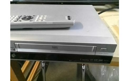 LECTEUR DVD/VHS SONY RDR VX420 (TEST OKAY)