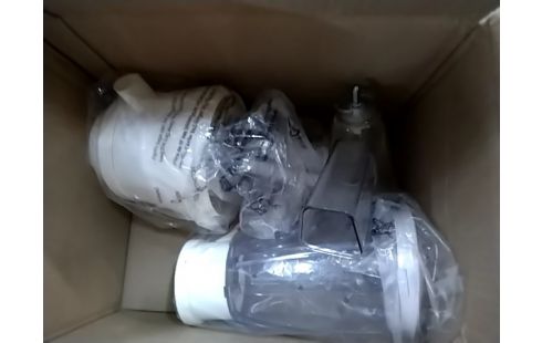 ROBOT MOULINEX AVEC ACCESSOIRES