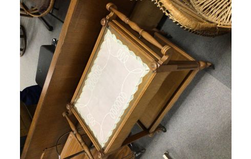 DESSERTE A ROULETTES VERRE 1 TIROIR