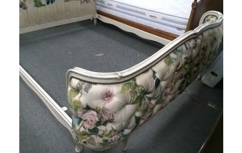 LIT CAPITONNE MOTIF FLORAL (SANS SOMMIER) 150X190