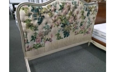 LIT CAPITONNE MOTIF FLORAL (SANS SOMMIER) 150X190