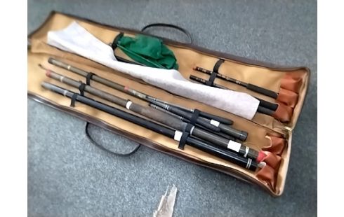 CANNE A PECHE ENSEMBLE MITRAILLETTES ET EPUISETTE