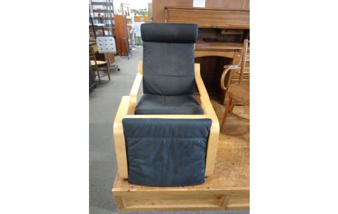 FAUTEUIL POANG IKEA REPOSE PIEDS