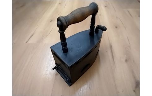 FER A REPASSER Ancien