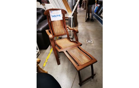 CHAISE LONGUE