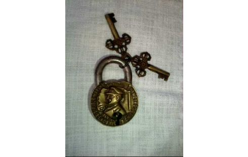 SCHLOSS ZWEI SCHLÜSSEL MOTIV <SIR THOMAS>