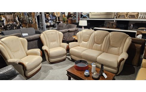 SALON 3+1+1 CUIR AVEC BOISERIE