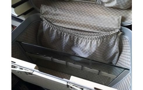 VANITY DELSEY (SANS CLEF)