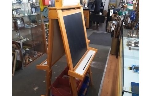 TABLEAU ENFANT MAGNETIQUE ET ARDOISE ET PAPIER