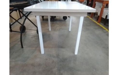 TABLE DE CUISINE BLANCHE