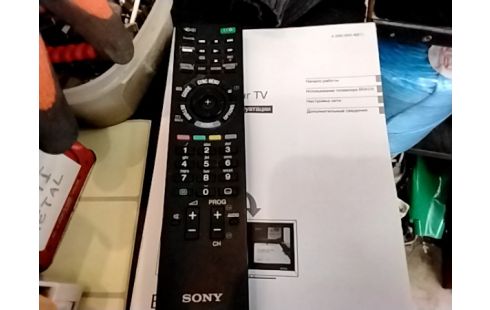 ECRAN PLAT SONY 80 CM +TELEC RSV