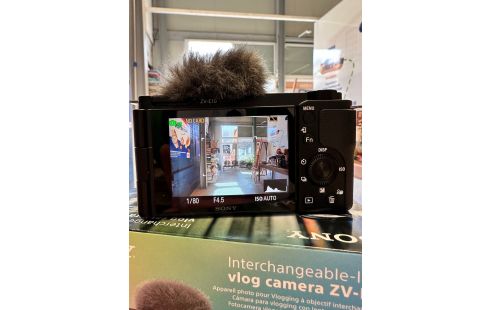 APPAREIL PHOTO ZV-E10 + OBJECTIF