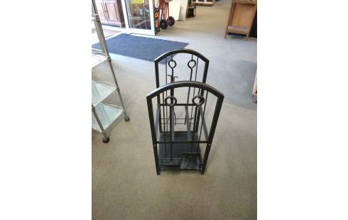 PORTE BUCHES NECESSAIRES DE CHEMINEE