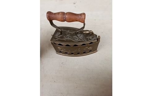 FER A REPASSER A BRAISES