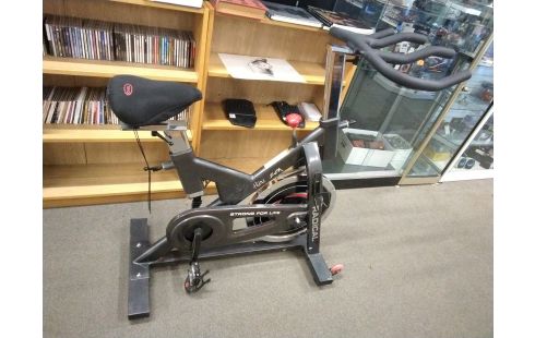 VELO D'APPARTEMENT RADICAL