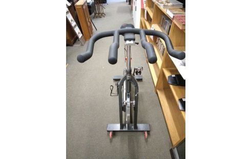 VELO D'APPARTEMENT RADICAL