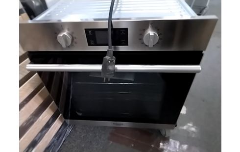 FOUR ENCASTRABLE HOTPOINT VALEUR ACHAT 400€