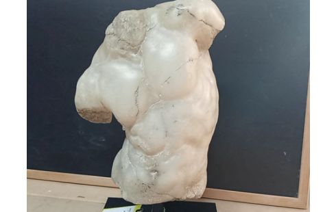 BUSTE SUR PIED METAL