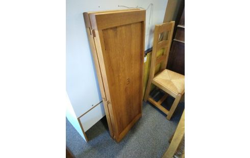 TABLE OVALE CHENE MASSIF