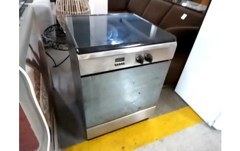 CUISINIERE INDUCTION INDESIT