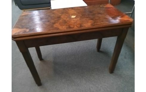 TABLE A JEU EN L ETAT