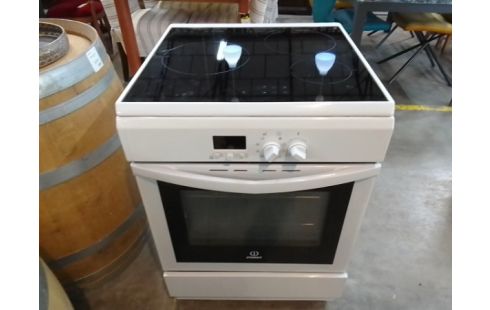 GAZINIERE INDESIT INDUCTION