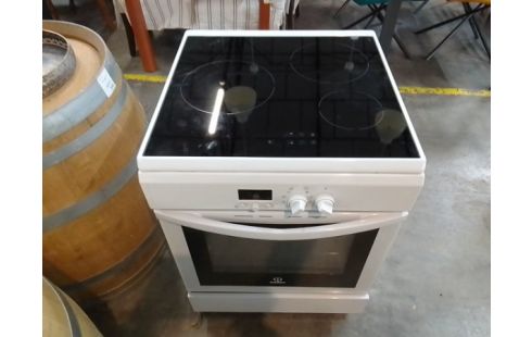 GAZINIERE INDESIT INDUCTION