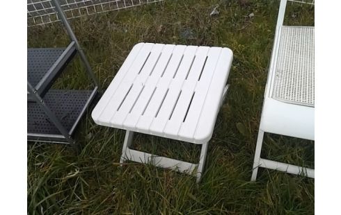 REPOSE PIED PLASTIQUE