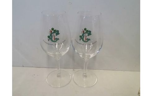 LOT DE 2 VERRES COMPAGNONS