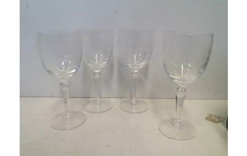 LOT DE 4 VERRES
