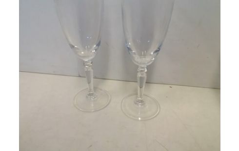 LOT DE 2 FLUTES