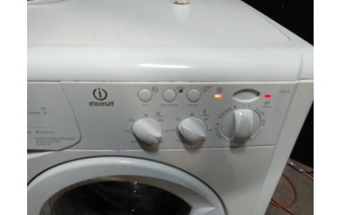 LAVE LINGE INDESIT 1100 TOURS/MIN 6KG
