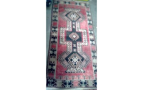 TAPIJT OOSTERS HANDGEKNOOPTE