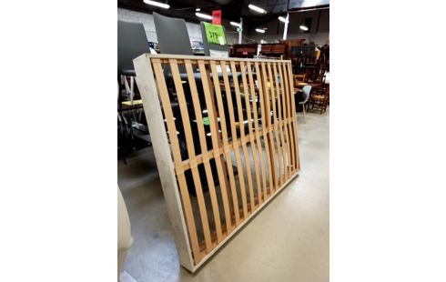 SOMMIER TAPISSIER 140/190 + PIEDS RSV