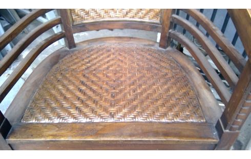 FAUTEUIL STYLE COLONIAL