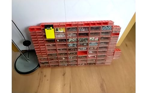 RANGEMENT Casiers vis