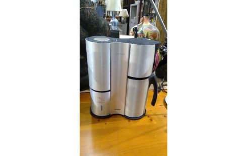 KAFFEEMASCHINE ELEKTRISCH DESIGN