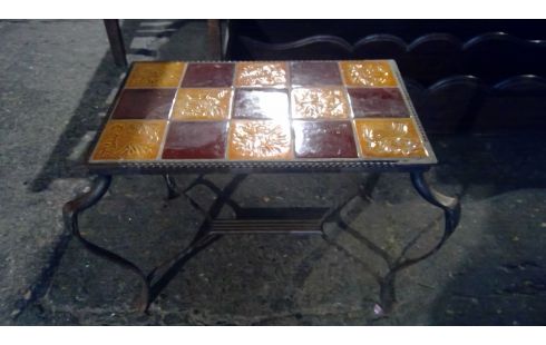 TABLE CARRELAGES