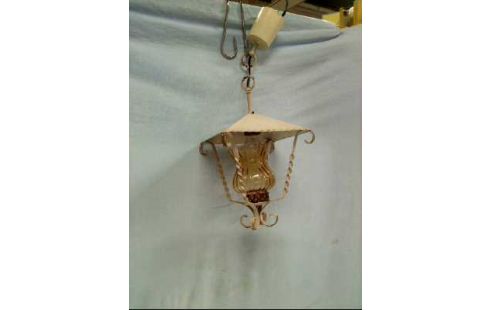 LAMPE FÜR DRAUßEN WEIß