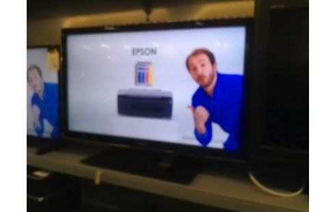 TELEVISEUR SAMSUNG TNT HD INTEGREE + TELECOMMANDE