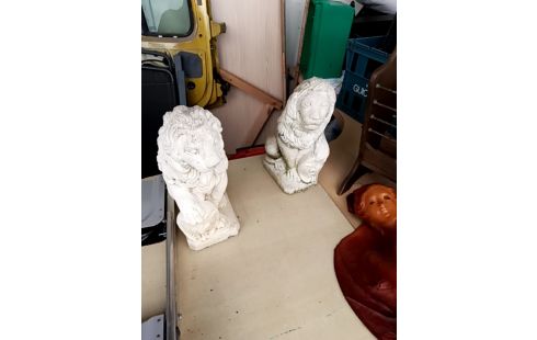 LION ST PIERRE LA PAIRE