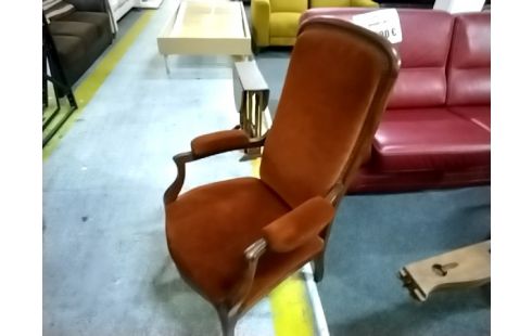 FAUTEUIL STYLE VOLTAIRE